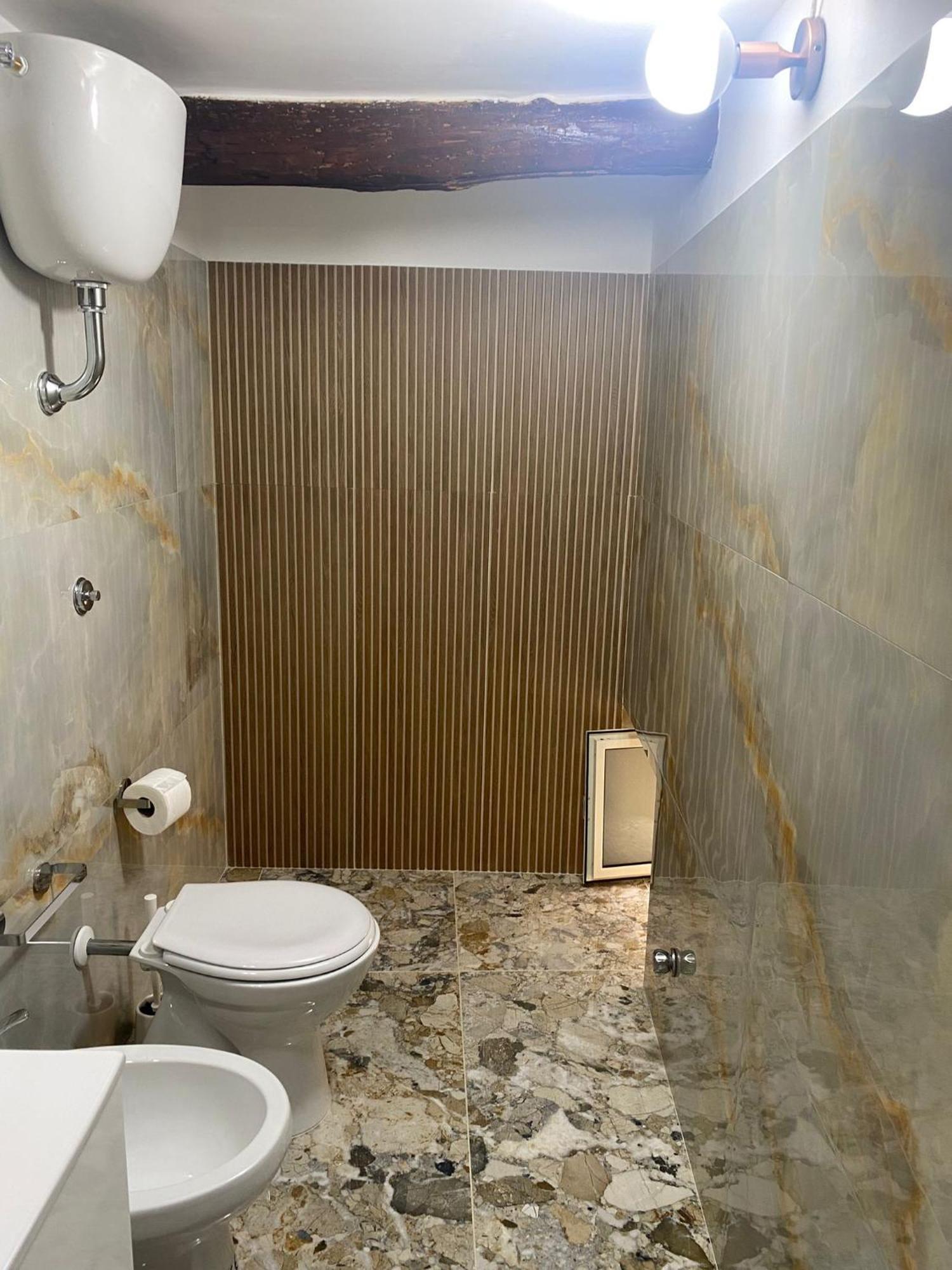 شقة Dora House Napoli المظهر الخارجي الصورة